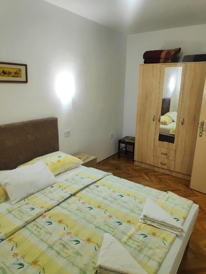 Apartmani Asanovic Будва Екстер'єр фото