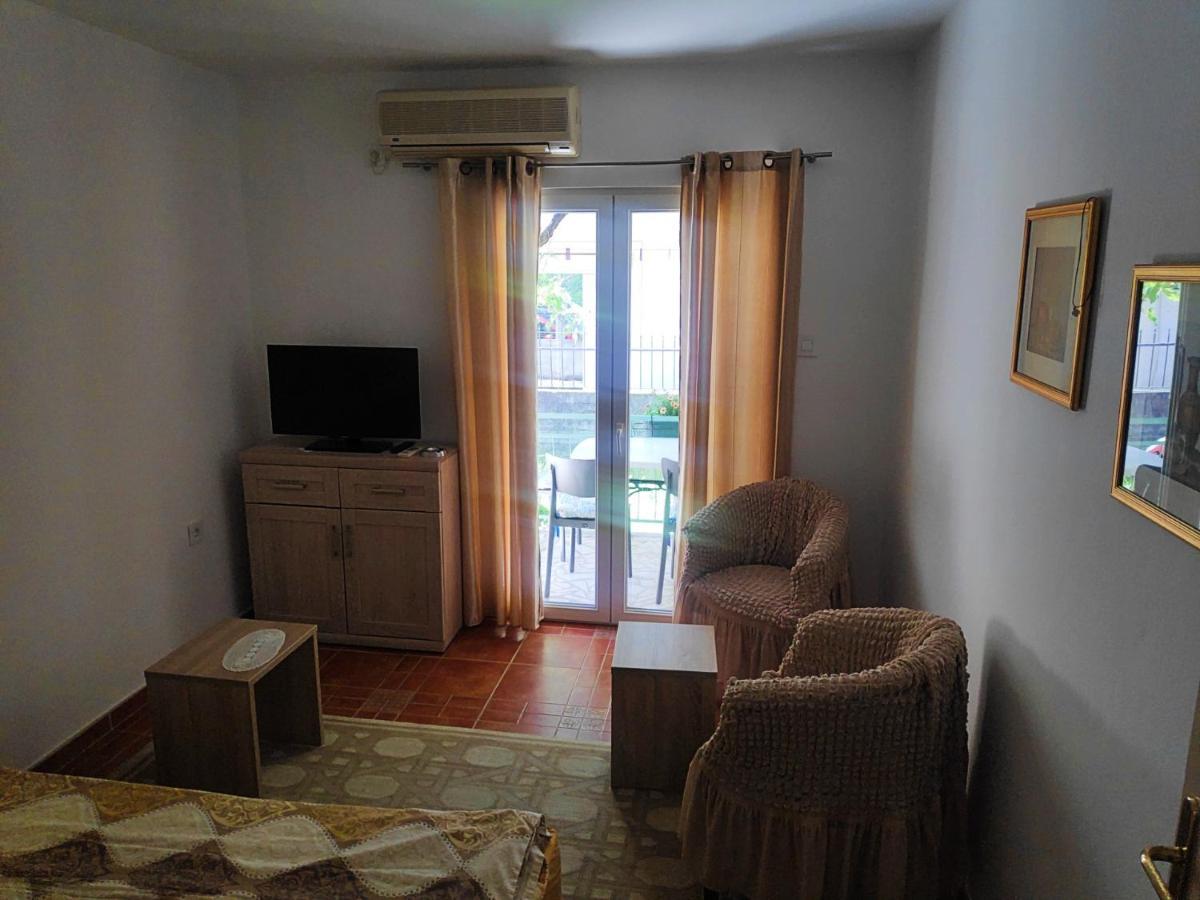 Apartmani Asanovic Будва Екстер'єр фото