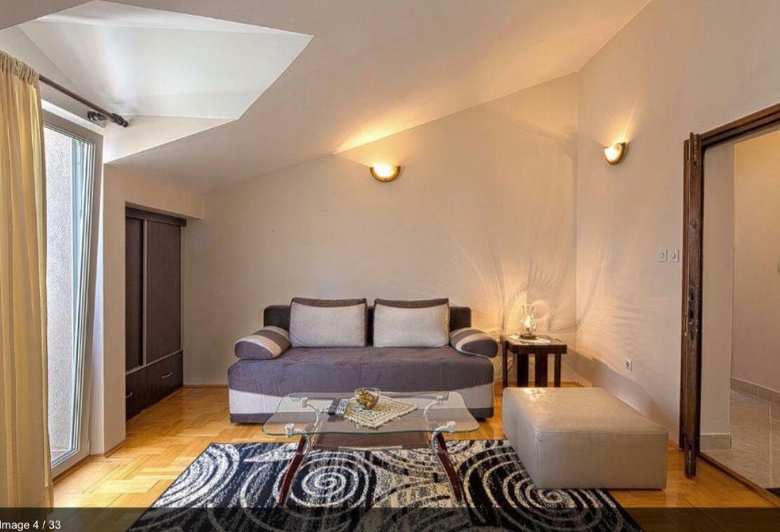 Apartmani Asanovic Будва Екстер'єр фото